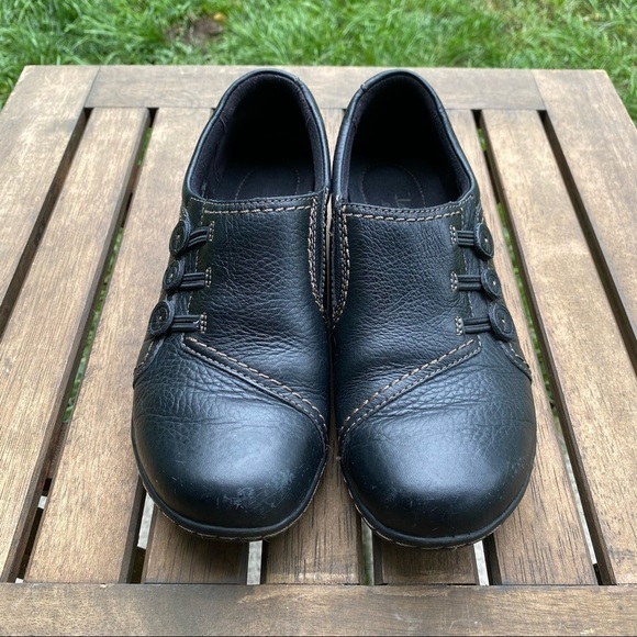 Clarks Women's Black Leather Upper Loafer Size  7 - Picture 6 of 7